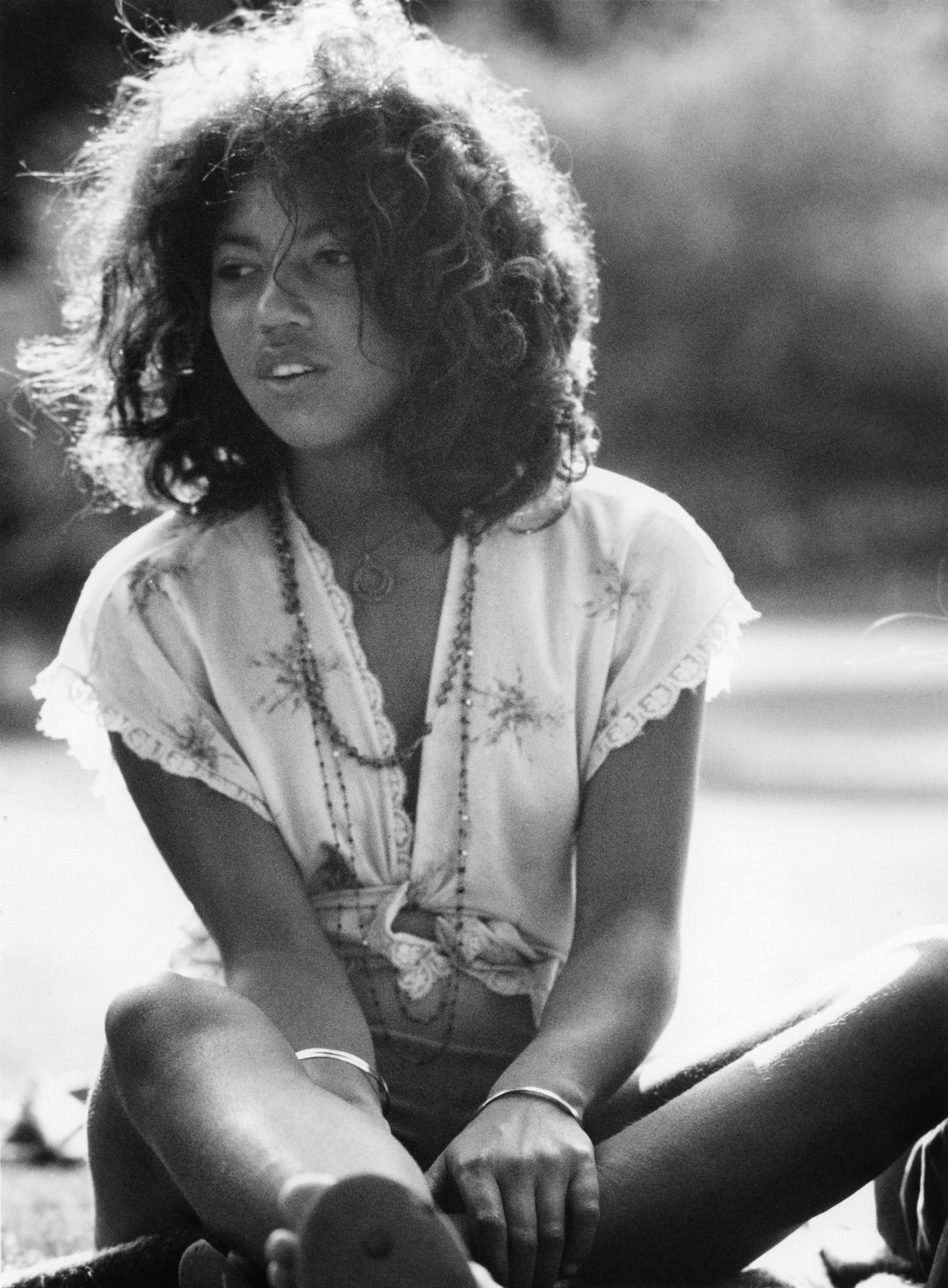 Linda Lewis in 1975. Photo was featured on the U.S. release of Not a Little Girl Anymore (Arista Records)